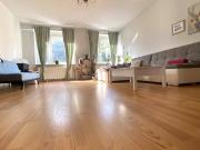 Eigentumswohnung in Ruhelage mit Carport, Terrasse und...