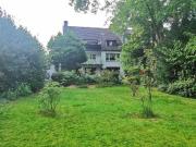 Eigentumswohnung mit großem Garten & Doppelgarage in Essen