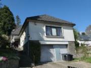 Zweifamilienhaus mit Doppelgarage und...