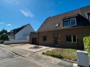 Ein bis Zweifamilienhaus in Urdenbach mit großem Grundstück