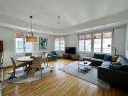 Ein kurzer Spaziergang zur U6 Schöner Altbau mit Aufzug...