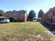 Ein Mehrfamilienhaus in 16835 Dierberg