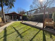 Ein Refugium urbaner Gelassenheit – Kleingartenhaus mit...