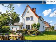 Ein Zuhause mit Perspektive Großzügiges Zweifamilienhaus...