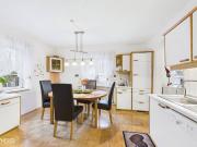 Ein Zuhause voller Möglichkeiten Wohnhaus mit zwei...