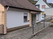 Ein Zweifamilien Haus Linden, RP EFH