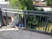 Einbauküche, Aufzug und Balkon! Tolle 2 Raumwohnung zu...