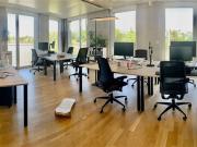 Eine Fläche steht zur Verfügung. Blick auf den See, ein...