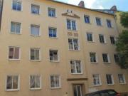 Eine gepflegte 3 RW mit Balkon & Küche + Bad mit Fenster...