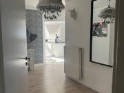 Eine Wohnung wie ein Statement: hell, stilvoll,...