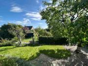 Eine Wohnung wie keine Zweite: Garten, Wohlgefühl und...