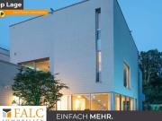 EINFACH MEHR – Ein Haus am See, das nicht Besitz ist,...