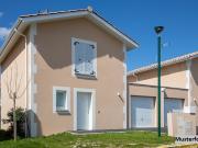 Einfamilien Doppelhaushälfte mit Garage