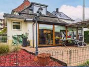 Einfamilienhaus + 3 Familienhaus zu verkaufen!