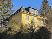 Einfamilienhaus am Grünland mit großem Potenzial