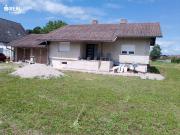 Einfamilienhaus in Stadt und Landlage