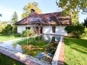 Einfamilienhaus in zentraler Bestlage mit Tennisplatz...