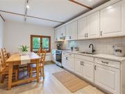 Einfamilienhaus mit 2 unabhängigen Wohnungen und großem...