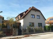 Einfamilienhaus mit 7 Zimmern, bzw. 2 Wohneinheiten in...