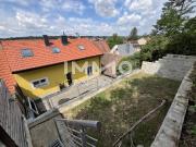 Einfamilienhaus mit Blick über die Dächer von Mistelbach