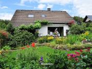 Einfamilienhaus mit Carport in ruhiger Gegend
