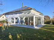 Einfamilienhaus mit einzigartigem Charakter an...