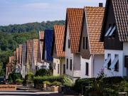 Einfamilienhaus mit Garage + guter Zustand