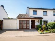 Einfamilienhaus mit Garage in Erichshof