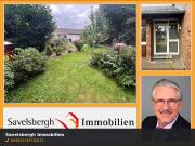 Einfamilienhaus mit Garage und Garten