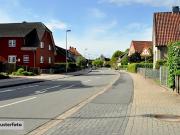 Einfamilienhaus mit Garage und schönem Gartenbereich zum...