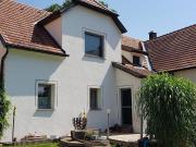 Einfamilienhaus mit Garten