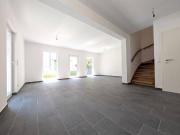 Einfamilienhaus mit Garten bezugsfertig!