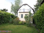 Einfamilienhaus mit Garten und Garage in begehrter Lage...