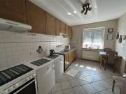 / Einfamilienhaus mit Garten und Garage in...