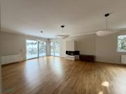 EINFAMILIENHAUS MIT GROSSEM GARTEN