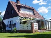 Einfamilienhaus mit großem Garten in ruhiger Sackgassenlage