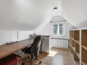 Einfamilienhaus mit großem Garten, Pool und...