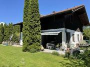 Einfamilienhaus mit großem Garten – privat,...