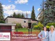 Einfamilienhaus mit großem Sanierungsbedarf