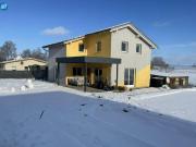 Einfamilienhaus mit großzügigen Garten und...