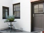 Einfamilienhaus mit Kellergarage in ruhiger Wohnlage...