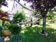 Einfamilienhaus mit neuwertiger Ausstattung, schönem...