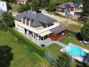 Einfamilienhaus mit Pool, Weinkeller, Sauna und Co.!