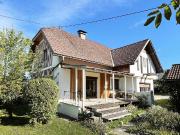 Einfamilienhaus mit tollem Garten und Nebengebäuden Einfamilienhaus mit tollem Garten und Nebengebäuden