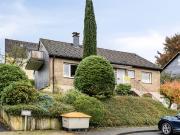 Einfamilienhaus mit viel Potenzial freut sich auf neue...