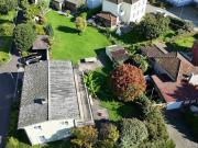 Detached house with a lot of grounds in a family...