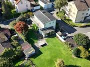 Einfamilienhaus mit viel Umschwung an...