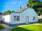Einfamilienhaus zu vermieten Frisch renoviert Provisionsfrei