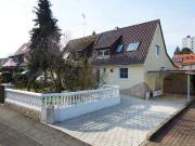 EinfamilienhausDoppelhaushälfte in ruhiger Lage