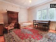Einladendes Zimmer in 3 Zimmer Wohnung in Lichtenberg,...